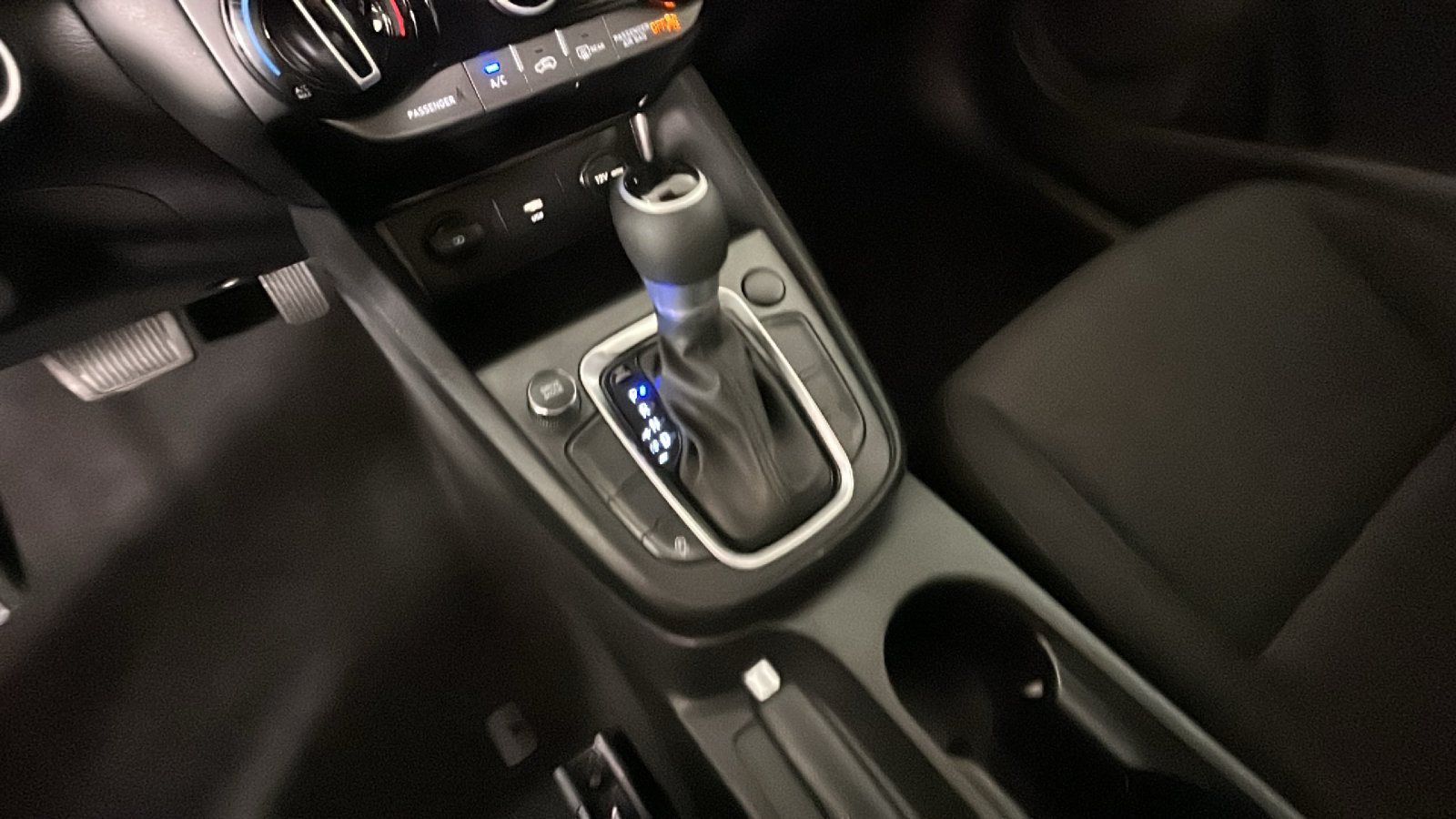 Certified 2023 Hyundai Kona SEL FWD image 27