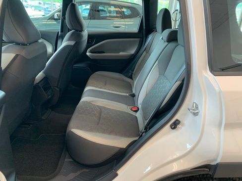 Used 2026 Subaru Forester AWD/4WD image 11