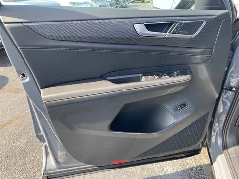 New 2026 Volkswagen Atlas Cross Sport SEL Premium R-Line image 24