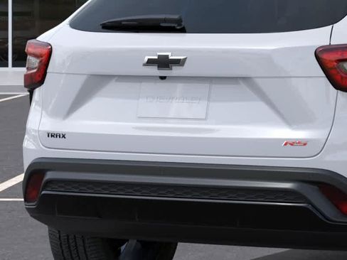 New 2026 Chevrolet Trax RS w/ Sunroof Package image 14