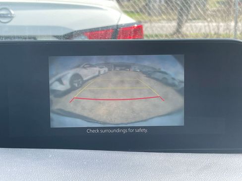 Used 2025 MAZDA MAZDA3 s image 23