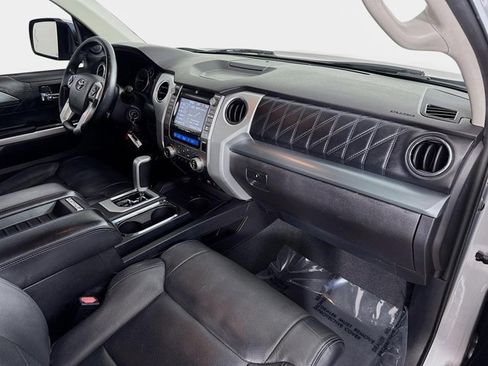 Used 2016 Toyota Tundra Platinum image 29