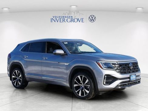 New 2026 Volkswagen Atlas Cross Sport SEL Premium R-Line AWD/4WD image 1