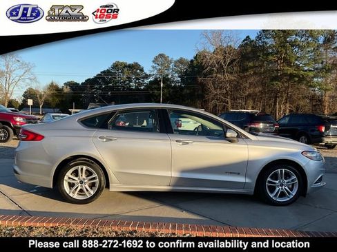Used 2018 Ford Fusion S image 8