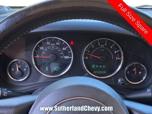 Used 2016 Jeep Wrangler Unlimited Sahara AWD/4WD image 21