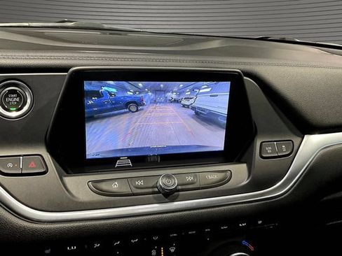 Used 2020 Chevrolet Blazer LT FWD image 13