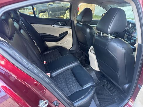 Used 2016 Nissan Maxima 3.5 S image 21
