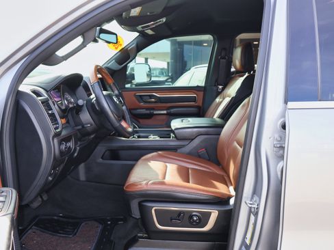 Used 2020 RAM 1500 Limited w/ Trailer Tow Group image 10