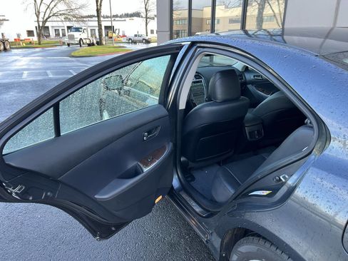 Used 2011 Lexus ES 350 image 8