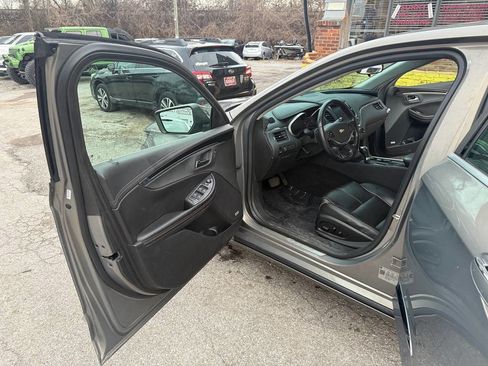 Used 2019 Chevrolet Impala Premier image 9