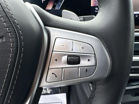 Used 2026 BMW X7 xDrive40i AWD/4WD image 31