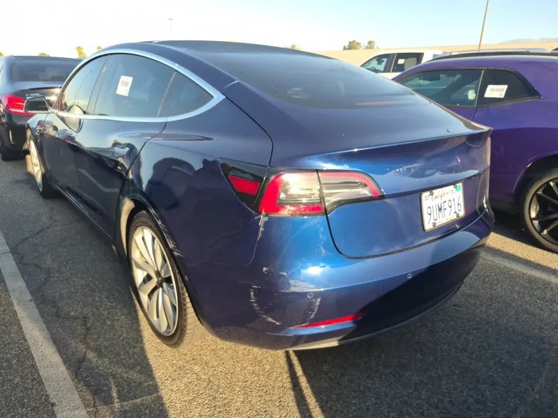 Used 2018 Tesla Model 3 Long Range AWD/4WD image 2