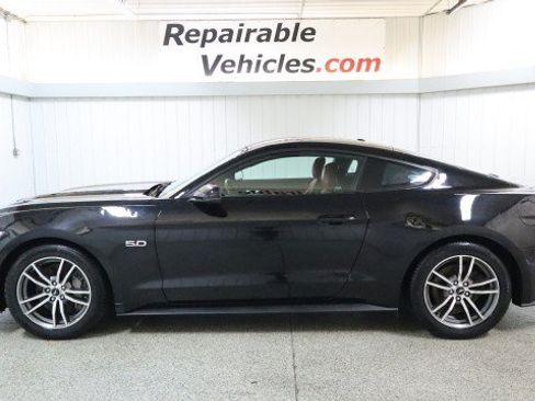 Used 2017 Ford Mustang GT Premium w/ Equipment Group 401A RWD image 1