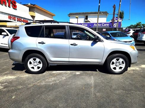 Used 2011 Toyota RAV4 2WD w/ Base L4 Extra Value Pkg image 6