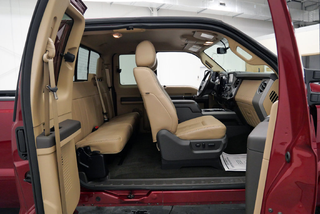 Used 2014 Ford F250 Lariat w/ Camper Package AWD/4WD image 22