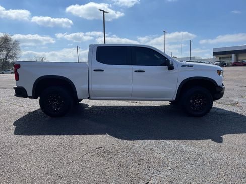 Used 2024 Chevrolet Silverado 1500 ZR2 w/ Dark Appearance Package image 6
