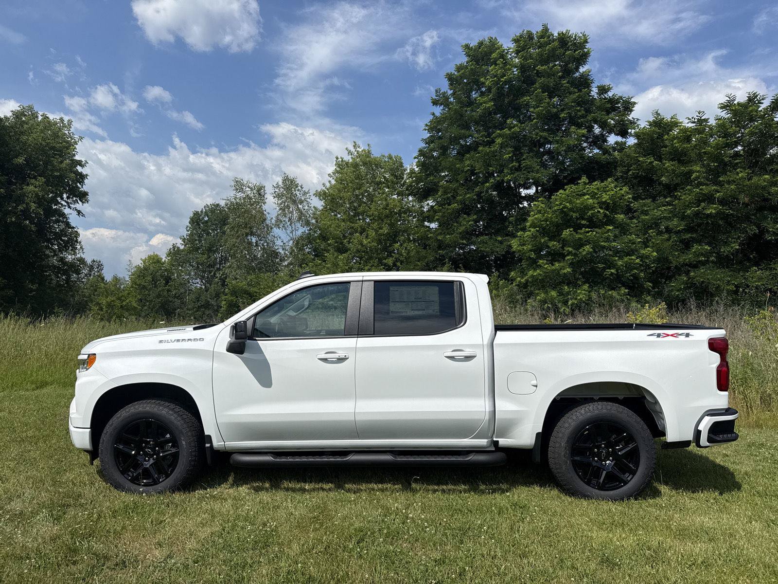 New 2026 Chevrolet Silverado 1500 RST w/ RST Select Package AWD/4WD image 4