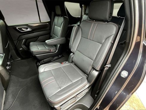 Used 2022 Chevrolet Tahoe RST w/ Luxury Package image 27