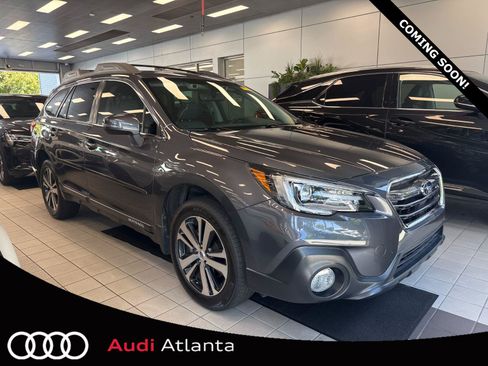 Used 2018 Subaru Outback 3.6R Limited AWD/4WD image 1