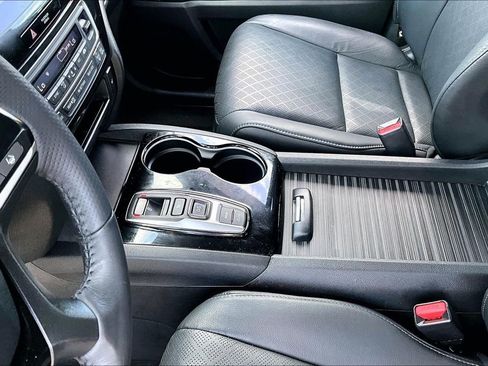 Used 2020 Honda Passport Touring image 15