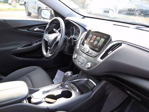 Used 2018 Chevrolet Malibu LT w/ Driver Confidence Package image 50