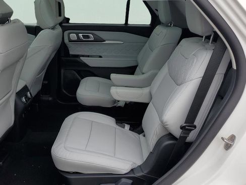 New 2026 Ford Explorer Platinum w/ LUX Leather Package image 33