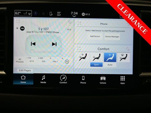 Used 2024 Chrysler Pacifica Touring-L image 23