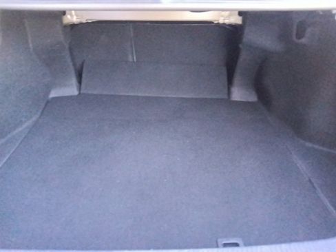 Used 2019 Toyota Camry L image 28