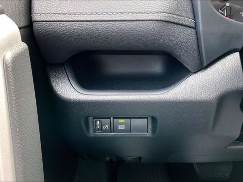 Used 2020 Toyota RAV4 LE w/ All Weather Liner Package AWD/4WD image 15
