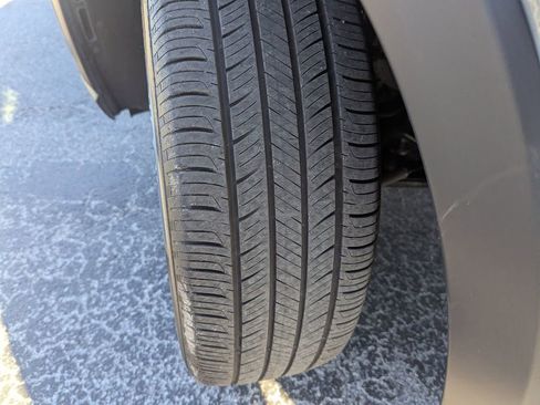 Used 2025 Honda HR-V Sport image 30