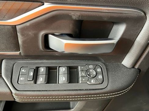 New 2026 RAM 2500 Big Horn AWD/4WD image 20