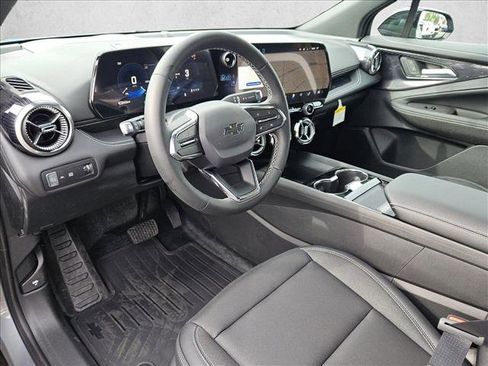 New 2026 Chevrolet Blazer EV LT image 3