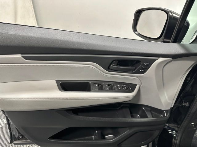 Used 2018 Honda Odyssey EX-L image 14