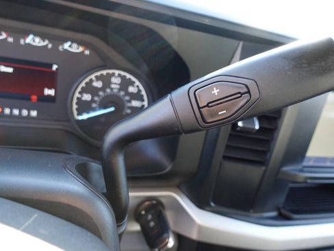 Used 2023 Ford F250 XLT image 47