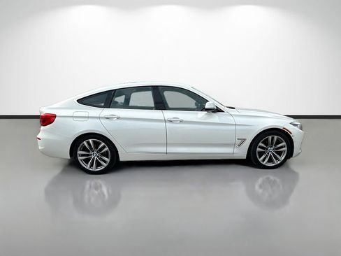 Used 2017 BMW 330i Gran Turismo xDrive AWD/4WD image 2