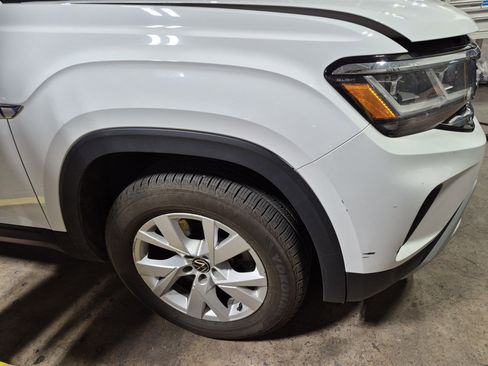 Used 2020 Volkswagen Atlas Cross Sport S image 15