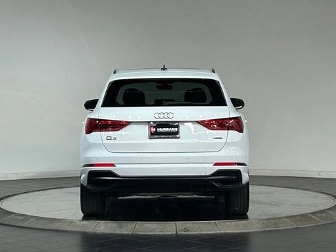 Used 2021 Audi Q3 2.0T Premium Plus w/ Premium Plus Package AWD/4WD image 8