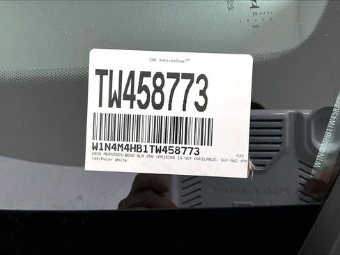 New 2026 Mercedes-Benz GLB 250 4MATIC image 17