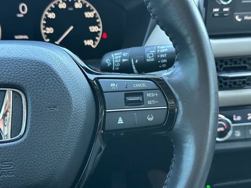 Used 2024 Honda HR-V EX-L image 22