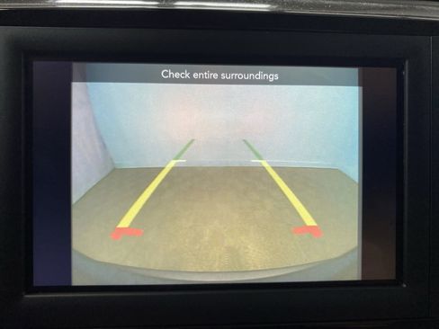 Certified 2020 Chrysler Pacifica Touring-L image 19
