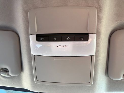 Used 2023 Nissan Sentra SV image 25