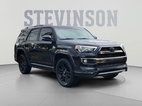 Used 2019 Toyota 4Runner Limited AWD/4WD image 7