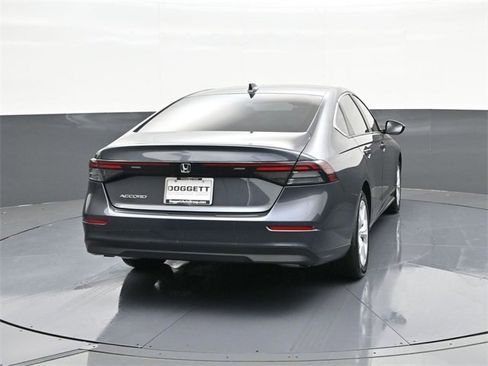 Certified 2025 Honda Accord LX image 11