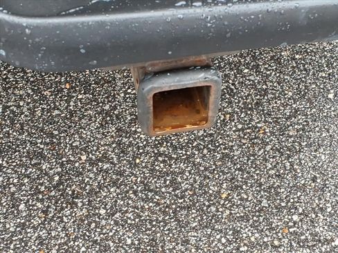 Used 2015 Ford F150 Lariat w/ Equipment Group 502A Luxury image 12