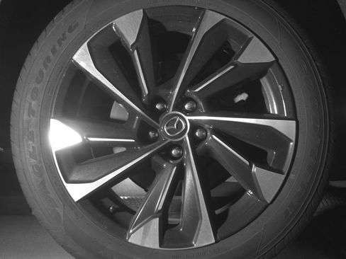 Used 2025 MAZDA CX-50 2.5 Hybrid w/ Premium Plus Pkg image 15