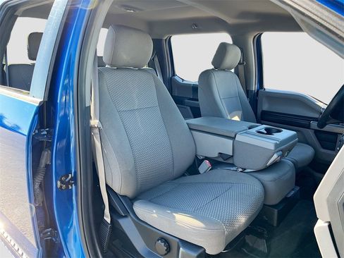 Used 2018 Ford F150 XLT w/ XTR Package image 25