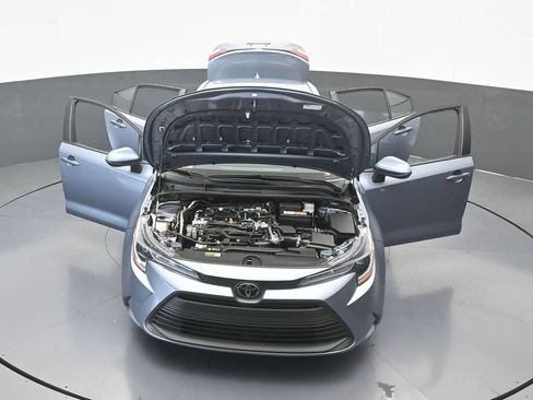 Used 2024 Toyota Corolla LE FWD image 62