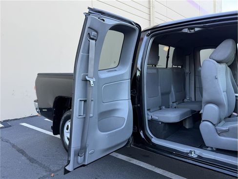 Used 2012 Toyota Tacoma 2WD Access Cab image 19