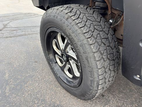 Used 2011 GMC Sierra 1500 SLT image 9