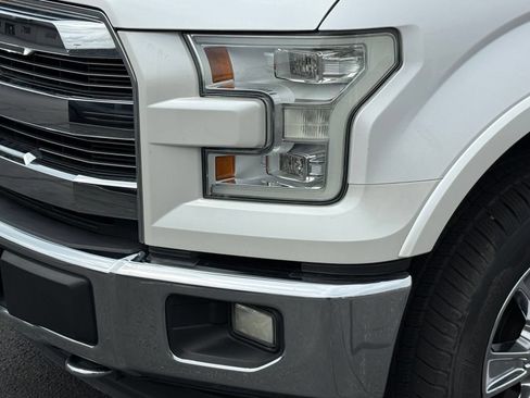 Used 2015 Ford F150 Lariat w/ Equipment Group 502A Luxury AWD/4WD image 10